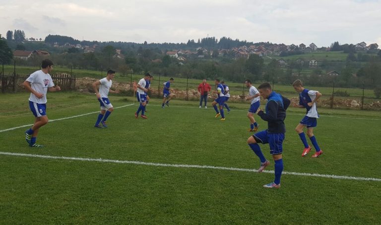 Mladost uhvatila korak sa vodećim timovima