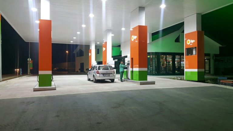 Startovao renovirani “Bor petrol”