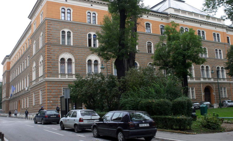 Ivanić: Svečano otvaranje trotoara je glupo