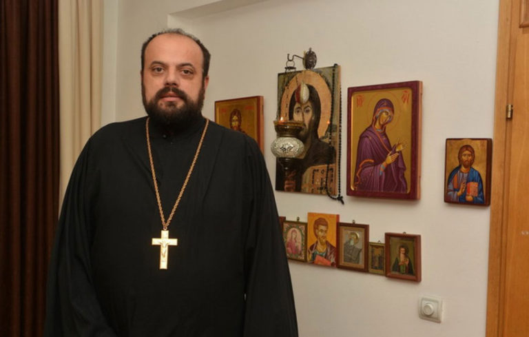 Roker u mantiji osvojio srca Mostaraca